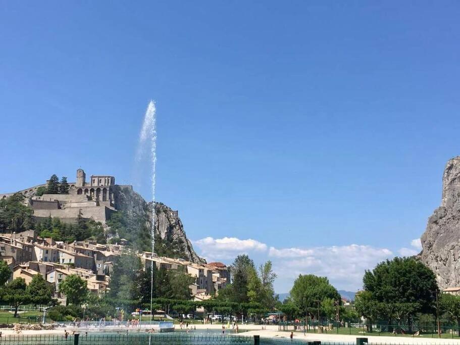 Gite De Charme Le Val Mellis Classe 3 Etoiles Dans La Douceur Provencale Vaumeilh ภายนอก รูปภาพ